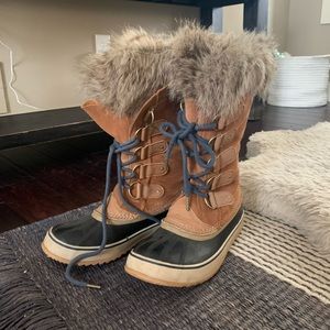 Sorel Winter Boots -Tan